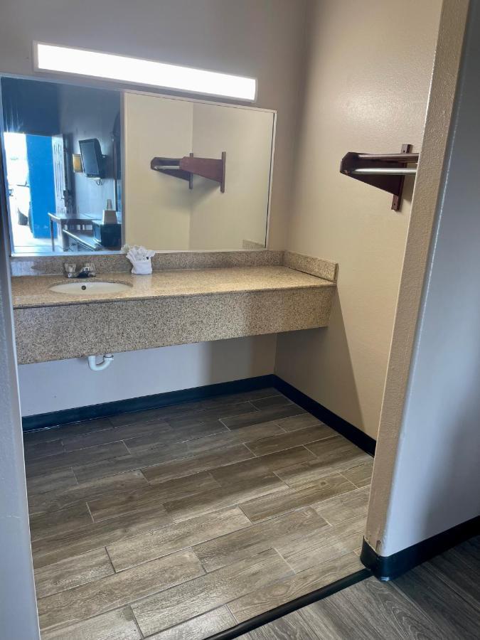 Airport Inn & Suites Corpus Christi Extérieur photo